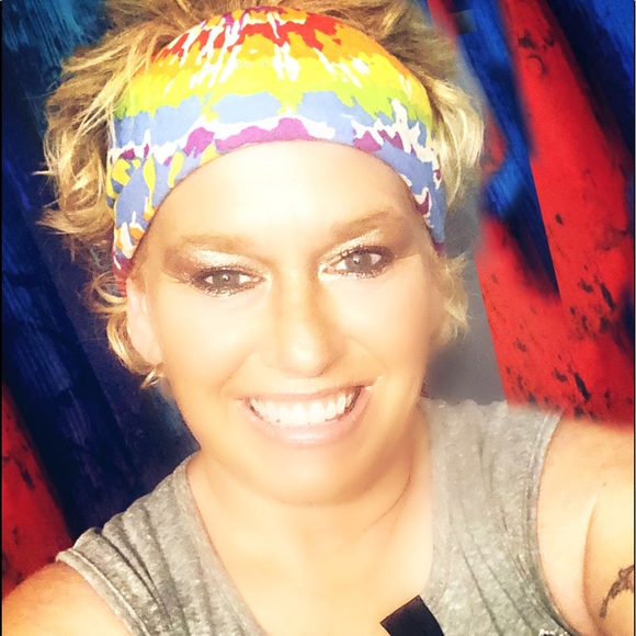 Meet your Posher, Annette - Picture 1 of 1